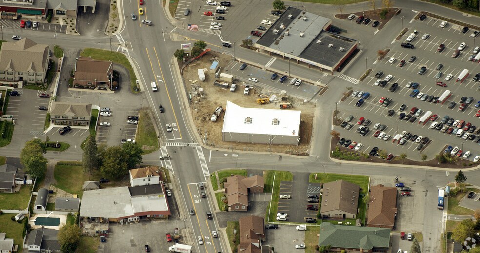 More Photos Of 1879 Altamont Ave, Schenectady General Retail For Lease