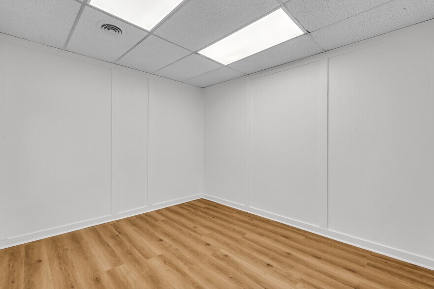 More Photos Of 110 Willow Rd, Starkville Light Distribution For Sale