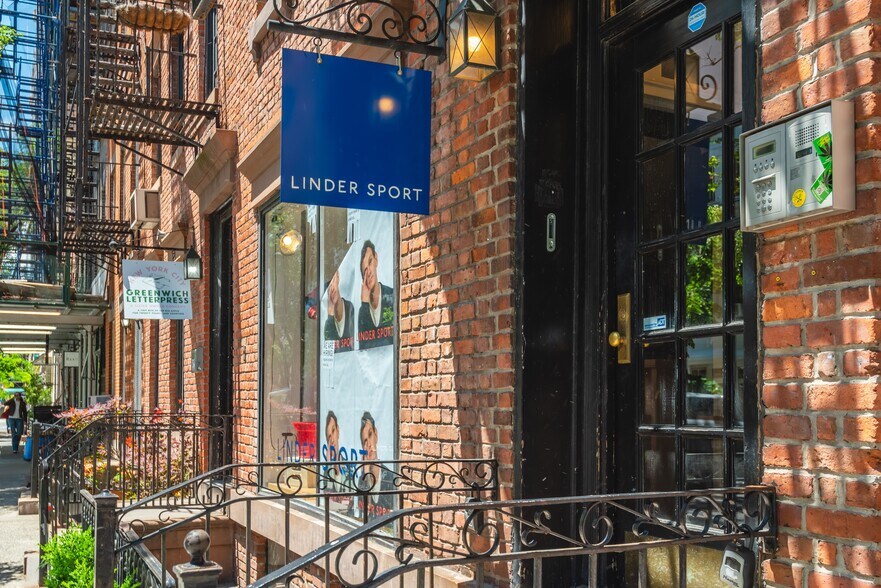 More Photos Of 13-15 Christopher St, New York Apartments For Sale