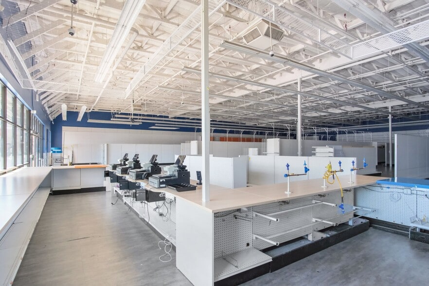 More Photos Of N Tegner Rd, Turlock Unknown For Lease