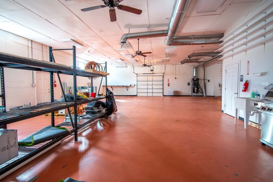 More Photos Of 7011 Beach Dr SW, Ocean Isle Beach Freestanding For Sale