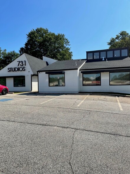 Primary Photo Of 731 Sandtown Rd SW, Marietta Storefront Retail Office For Sale