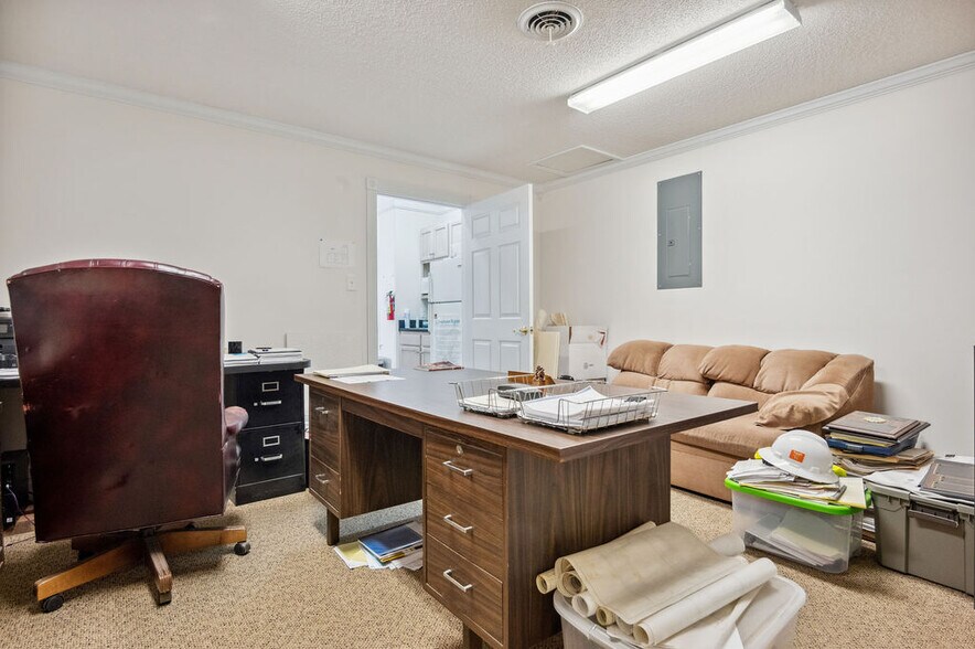 More Photos Of 1212-1216 Gum Branch Rd, Jacksonville General Retail For Sale