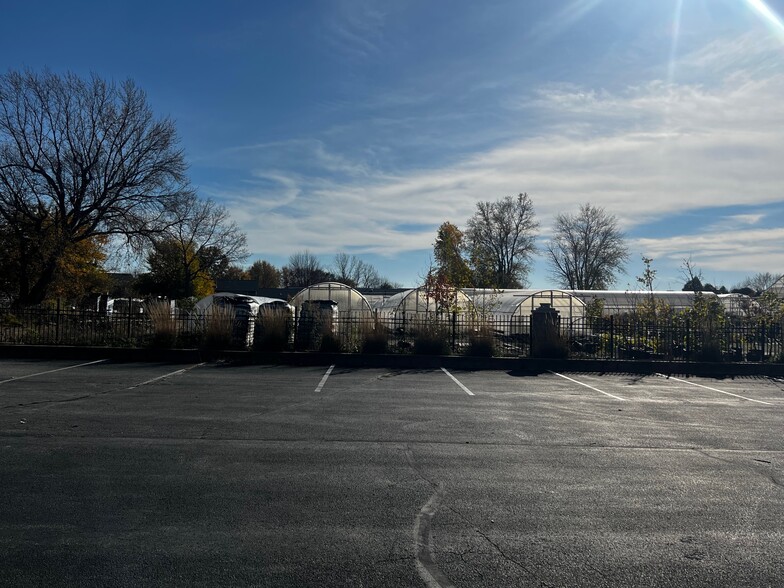 More Photos Of 6101 E Riverside Blvd, Rockford General Retail For Sale