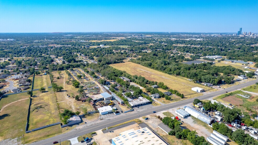 More Photos Of 3024-3030 NE 23rd St, Oklahoma City Freestanding For Sale