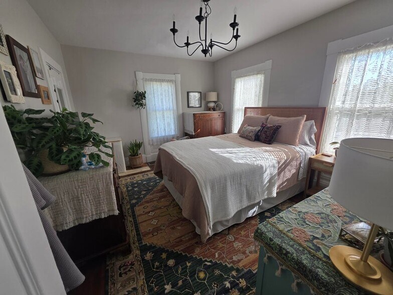 More Photos Of 12 Gay St, Rockland Apartments For Sale