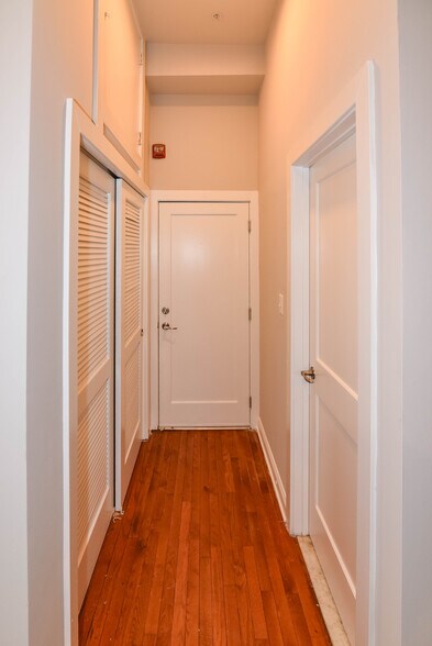 More Photos Of 2-4 E Preston St, Baltimore Apartments For Sale