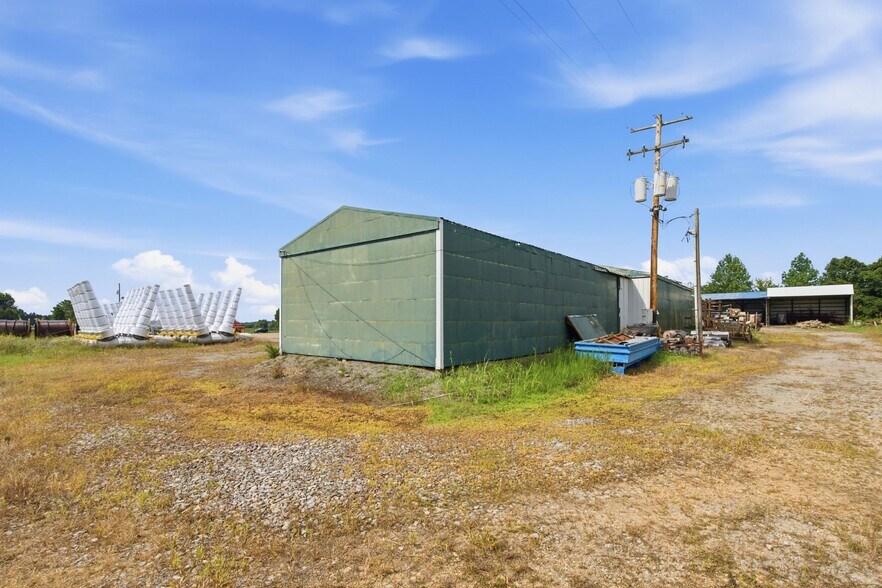More Photos Of 7624 Liberty Rd, Columbia Manufacturing For Sale