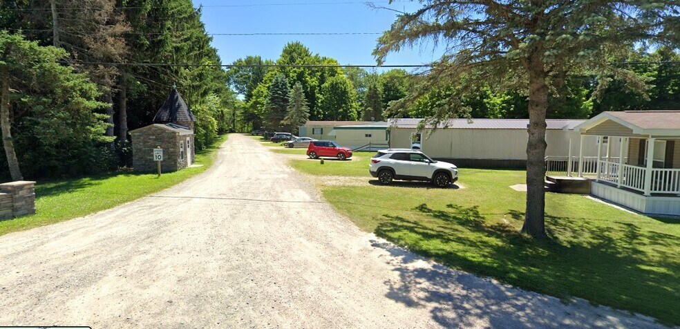 Primary Photo Of 11390 Cross Station Rd, Girard Manufactured Housing Mobile Home Park For Sale