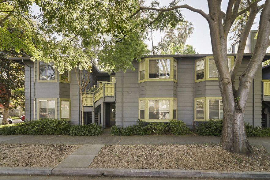 Primary Photo Of 1800 U St, Sacramento Apartments For Sale