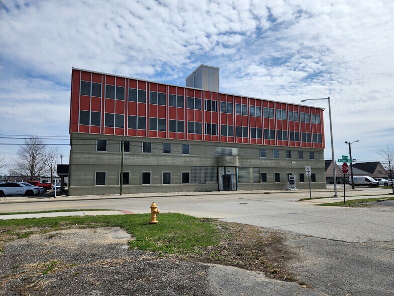 Primary Photo Of 401 S Earl Ave, Lafayette Office For Lease
