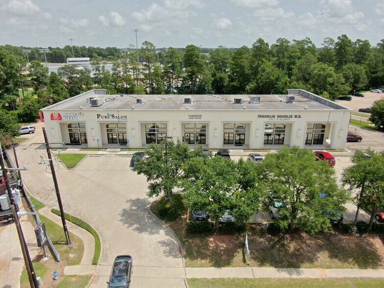 Primary Photo Of 3000 W Davis St, Conroe Freestanding For Lease