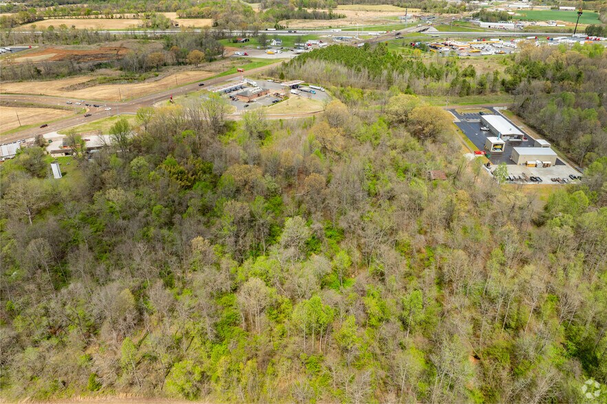 More Photos Of Hwy 70 @ Hwy 412, Jackson Warehouse For Lease