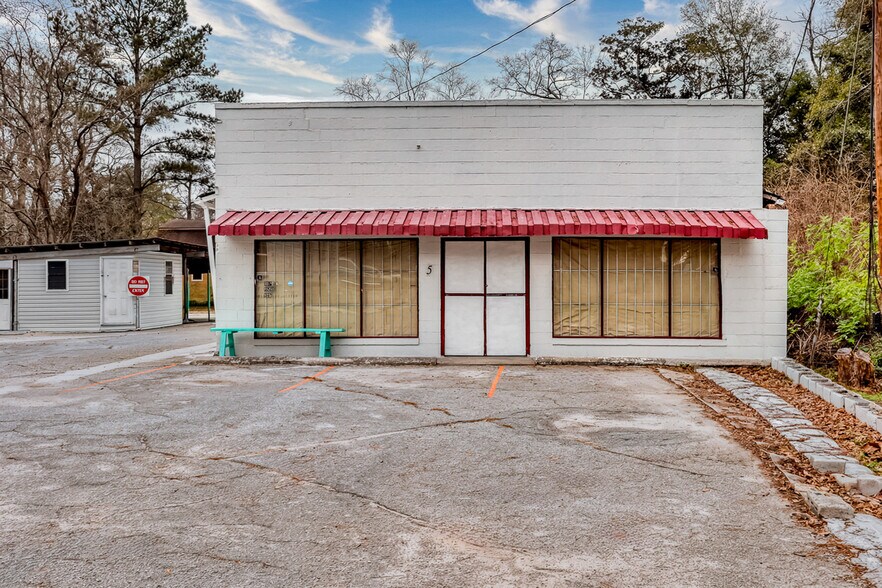 More Photos Of 55 Main St, Garden City Office Residential For Sale