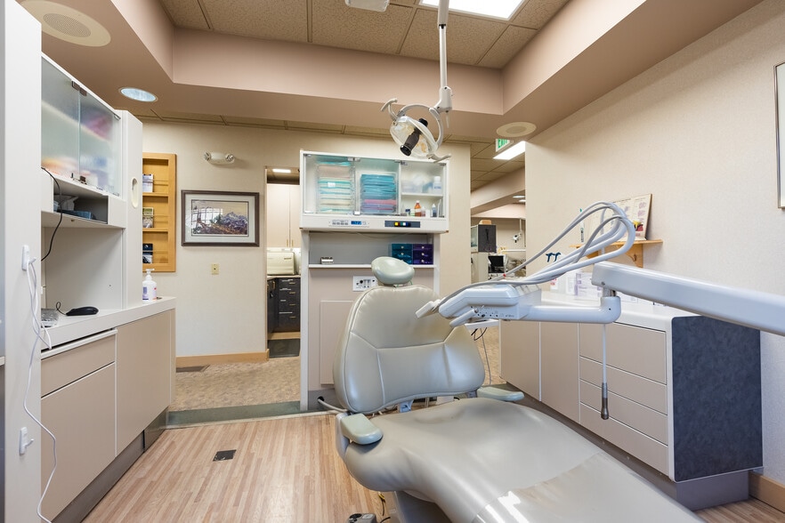 More Photos Of 3136 Squalicum Pky, Bellingham Medical For Sale