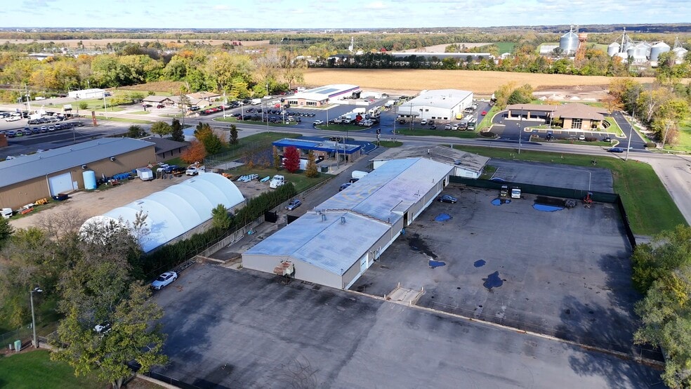 Primary Photo Of 801 W Grant Hwy, Marengo Freestanding For Sale