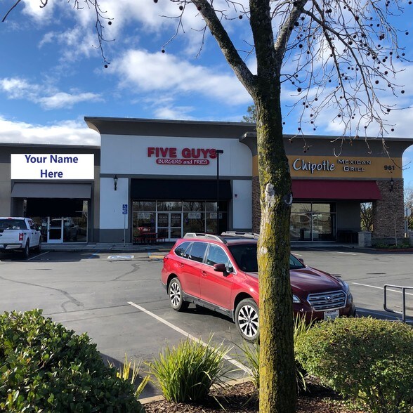 More Photos Of 960-961 Dana Dr, Redding Storefront Retail Office For Lease