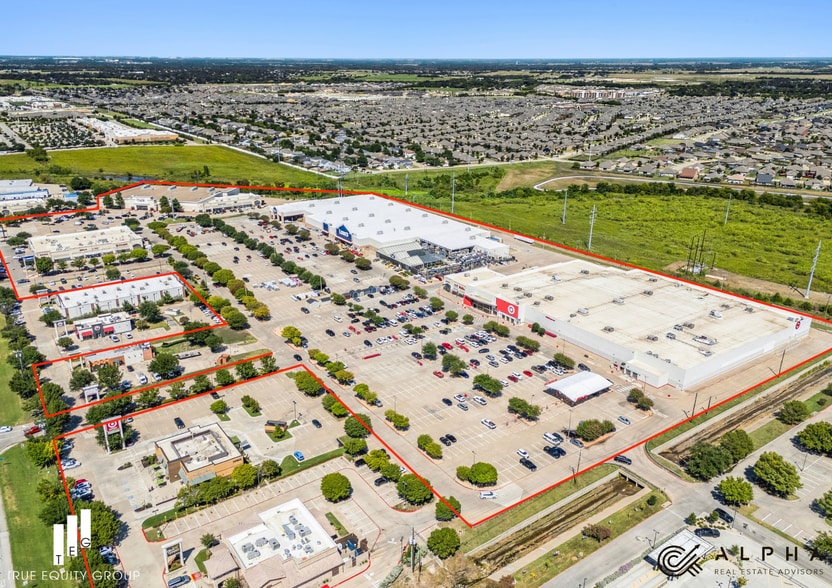 More Photos Of 1420 N Hwy 77, Waxahachie Unknown For Lease