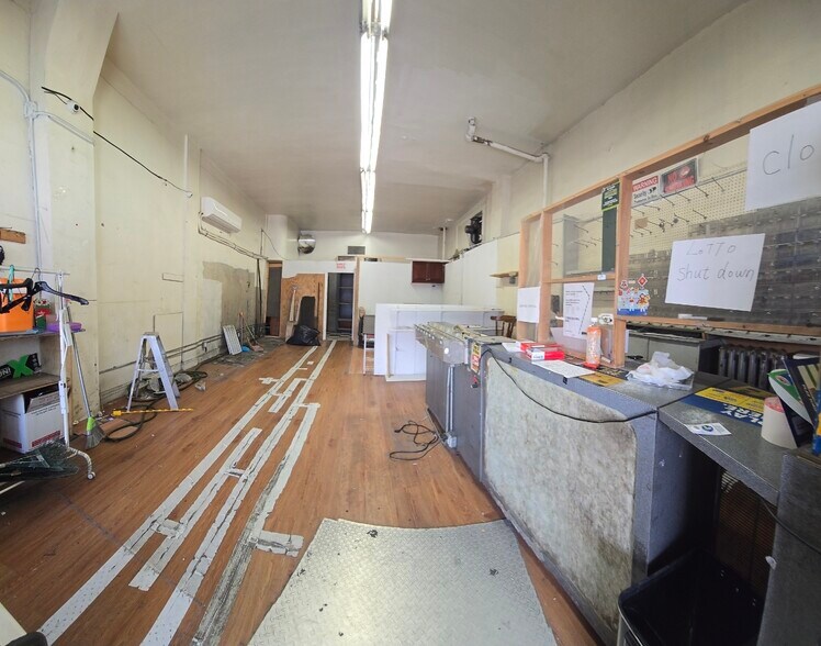 More Photos Of 4233 College Point Blvd, Flushing General Retail For Lease
