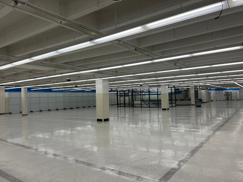 More Photos Of 5200-5280 Geary Blvd, San Francisco General Retail For Sale