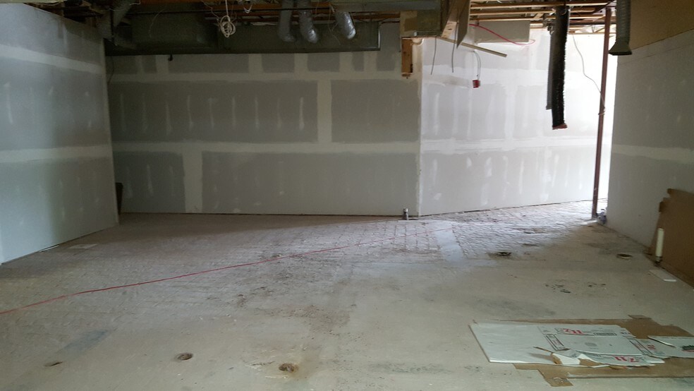 More Photos Of 1343 Central Ave, Colonie Restaurant For Sale