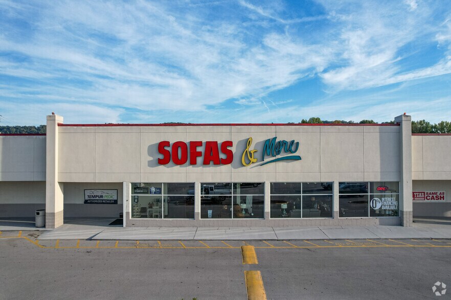 More Photos Of 7108-7202 Maynardville Pike, Knoxville General Retail For Lease