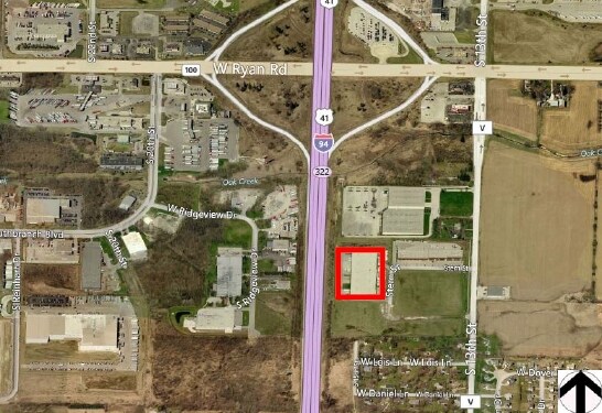 More Photos Of 9875 S Stern St, Oak Creek Warehouse For Lease