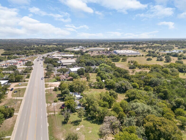 More Photos Of 1404 Central Texas Expy, Lampasas Land For Sale