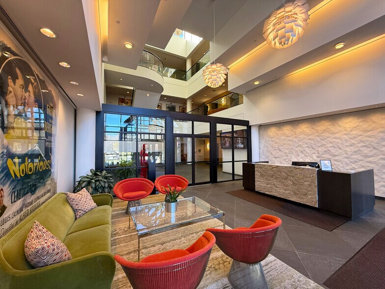 More Photos Of 846 University Ave, Norwood Office For Lease