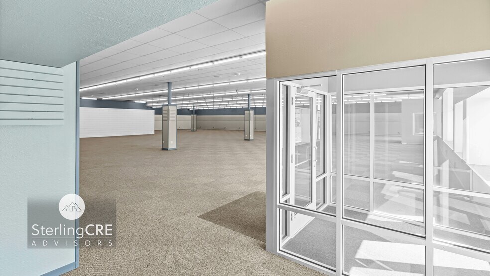 More Photos Of 400-526 Euclid Ave, Helena General Retail For Lease