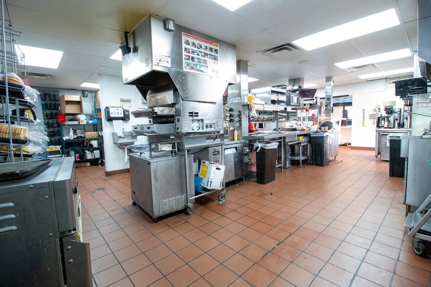 More Photos Of 504 W Vine St, Kissimmee Restaurant For Sale