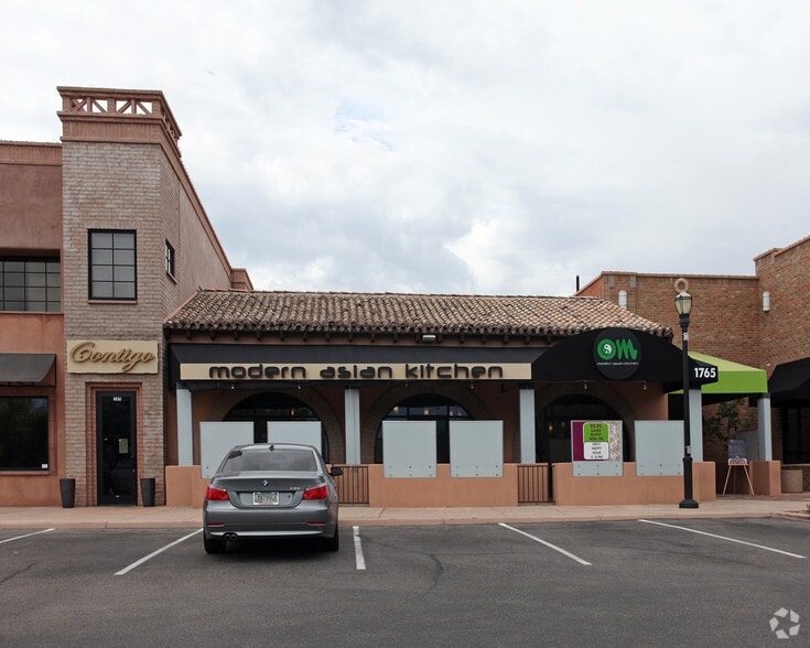 More Photos Of 1825 E River Rd, Tucson Unknown For Lease