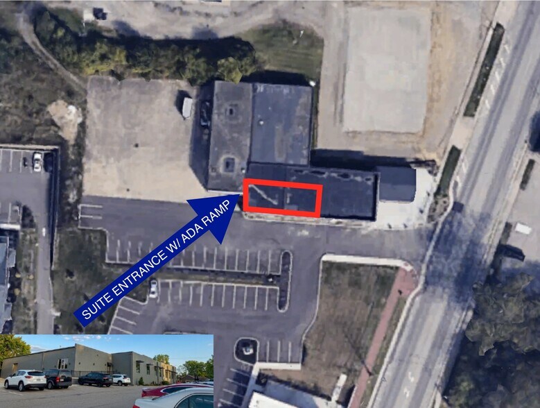More Photos Of 535 N Broadway, Lebanon Storefront Retail Office For Lease