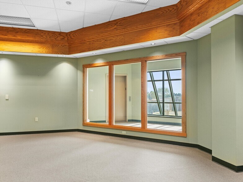 More Photos Of 2205 Forest Ave, Two Rivers Office Residential For Sale
