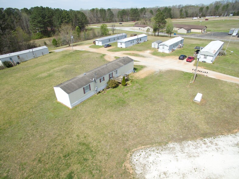 More Photos Of 190 Nobles Rd, Paris Specialty For Sale