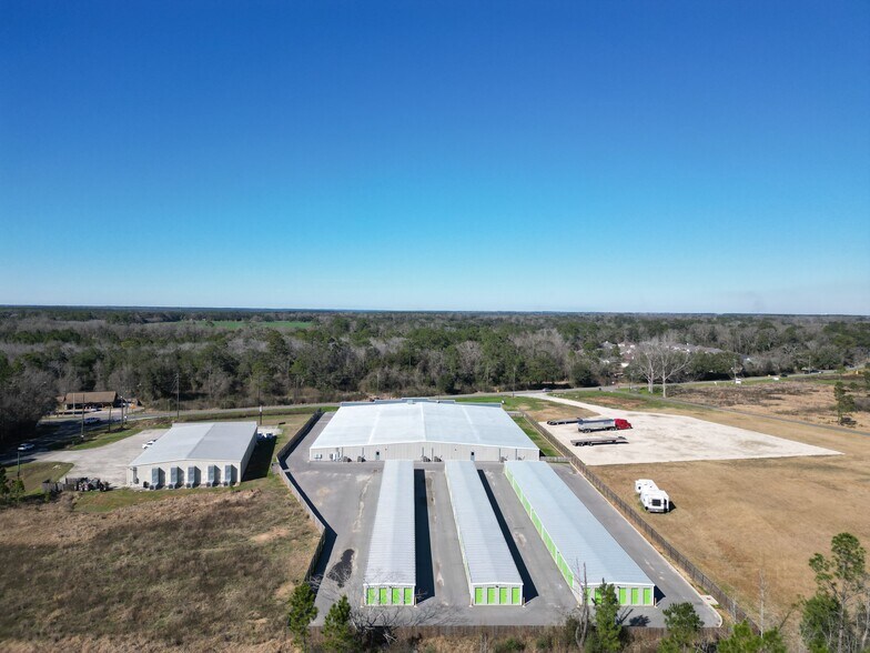 More Photos Of 11967 Airport Blvd, Mobile Self Storage For Sale