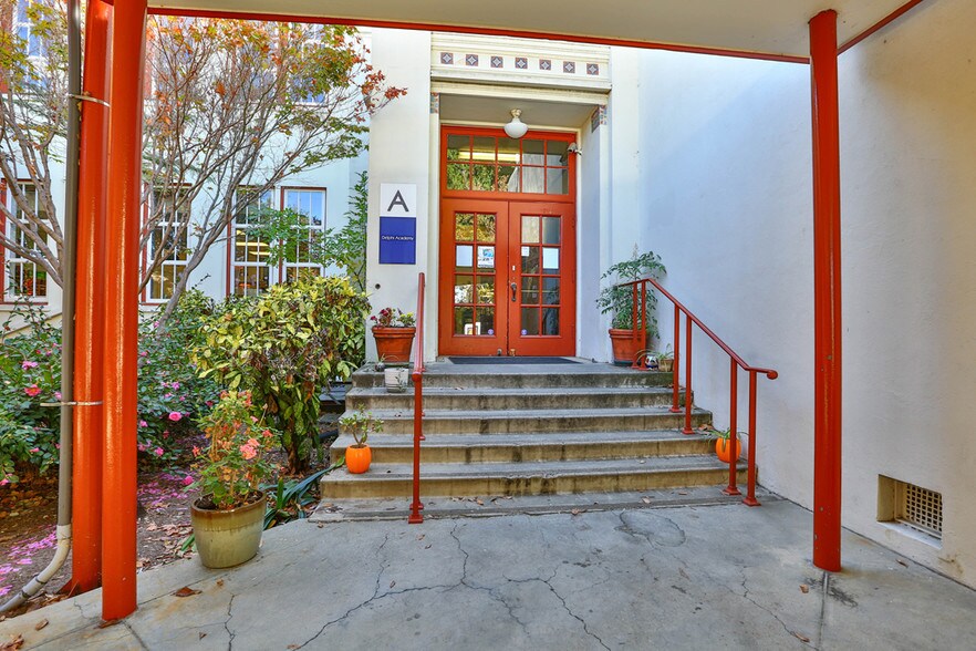 More Photos Of 1 W Campbell Ave, Campbell Office For Lease