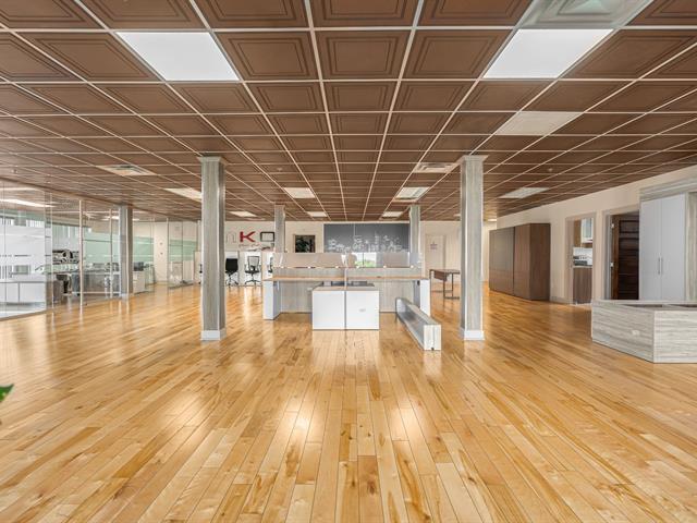 More Photos Of 6270-6290 Rue Périnault, Montréal Industrial For Sale