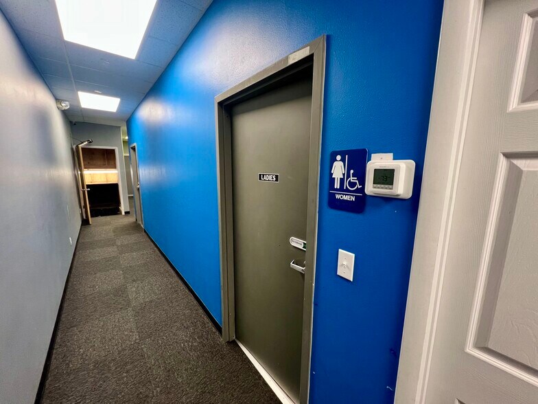 More Photos Of 60 E 100 N, Price Storefront Retail Office For Sale