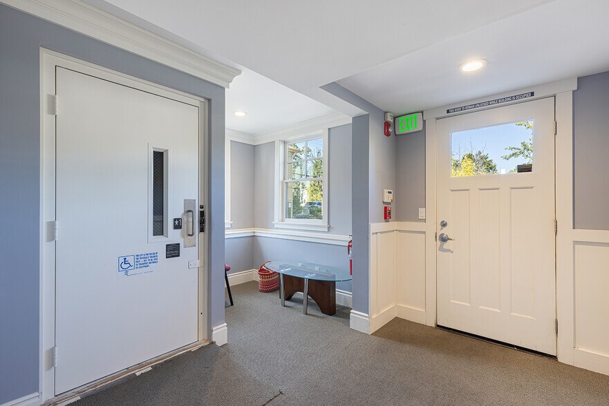 More Photos Of 1778 2nd St, Napa Office For Sale