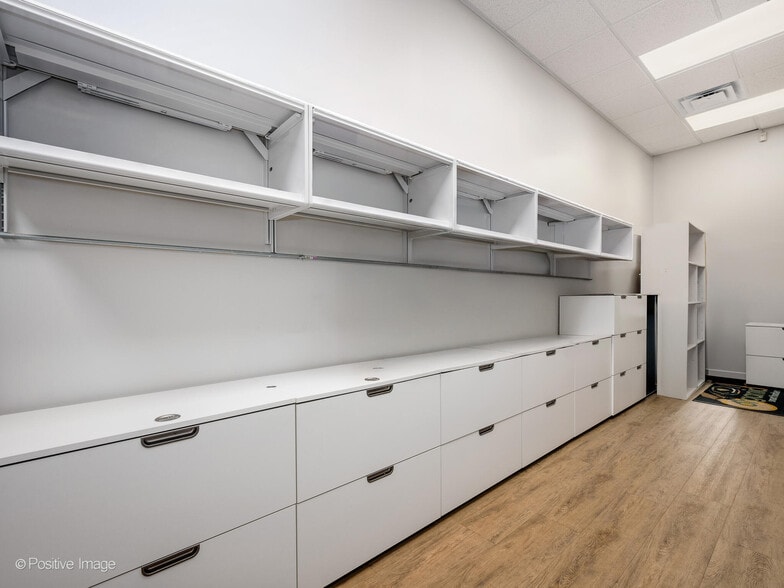 More Photos Of 435 W Erie St, Chicago Apartments For Sale