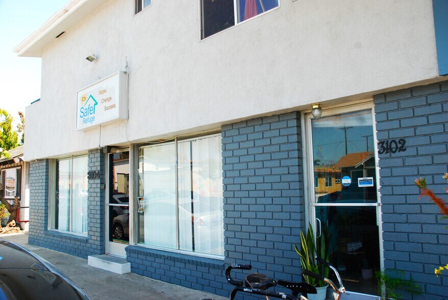More Photos Of 3100-3104 E 7th St, Long Beach Office For Lease