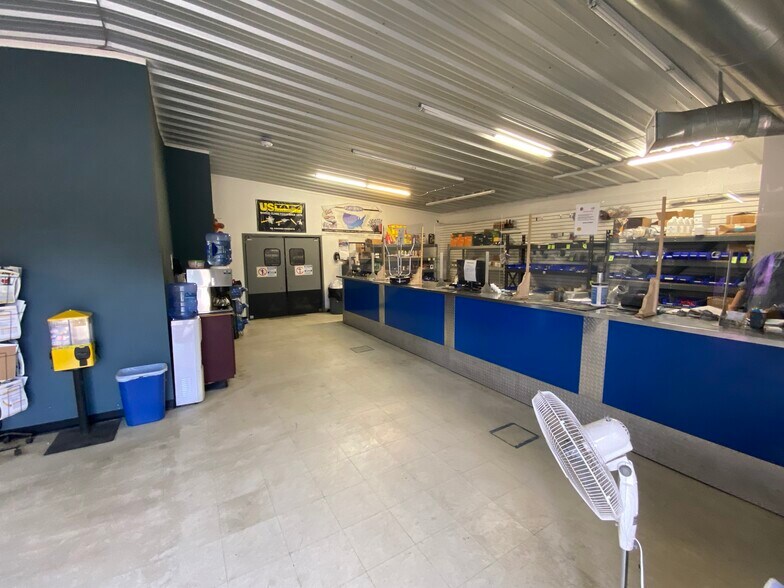 More Photos Of 3710 Kermit Hwy, Odessa Warehouse For Lease