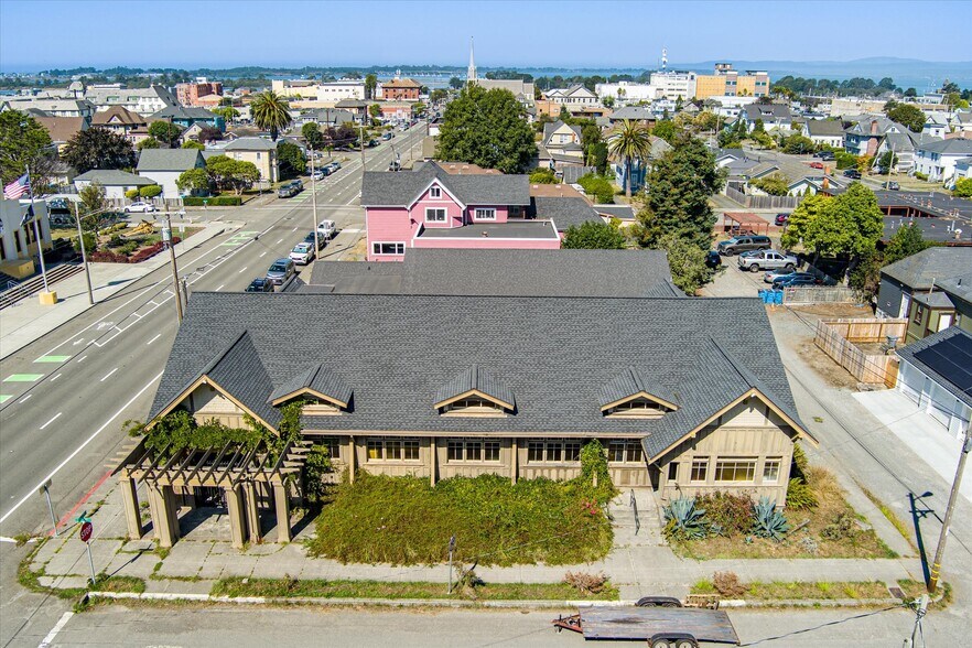 More Photos Of 1039 H St, Eureka Religious Facility For Sale