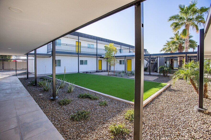 More Photos Of 3625 N 16th St, Phoenix Apartments For Sale