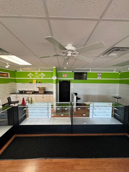 More Photos Of 513-521 E Perkins Ave, Sandusky Storefront For Sale