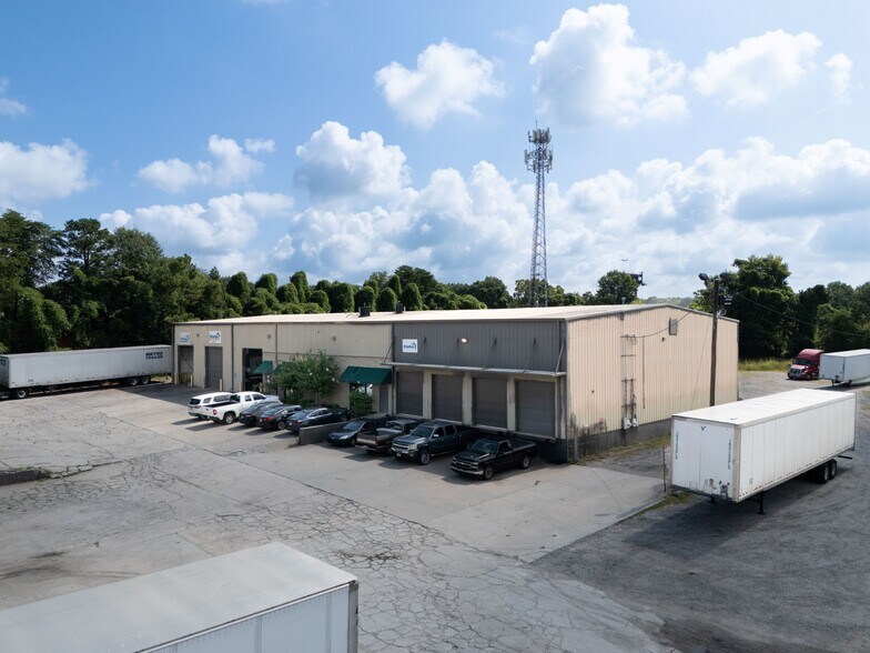More Photos Of 4851 Highway 85, Forest Park Warehouse For Lease