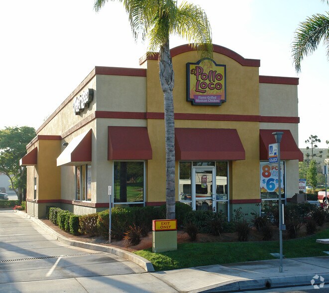 More Photos Of 11025-11095 Warner Ave, Fountain Valley Unknown For Lease