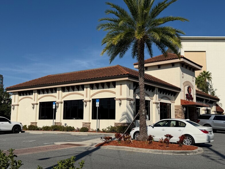 More Photos Of 5803 Precision Dr, Orlando Restaurant For Sale