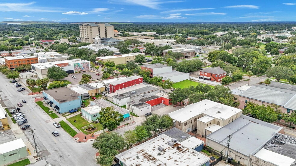 More Photos Of 415 E Main St, Bartow Office For Lease